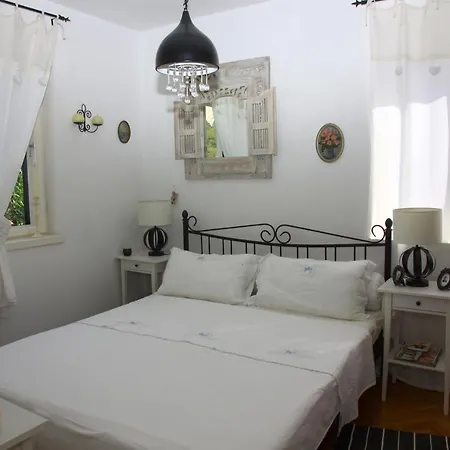 Seaside House Postira, Brac - 13001 * 포스티라